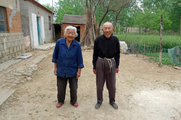 低保户一年多少钱（农村残疾低保一年多少钱）