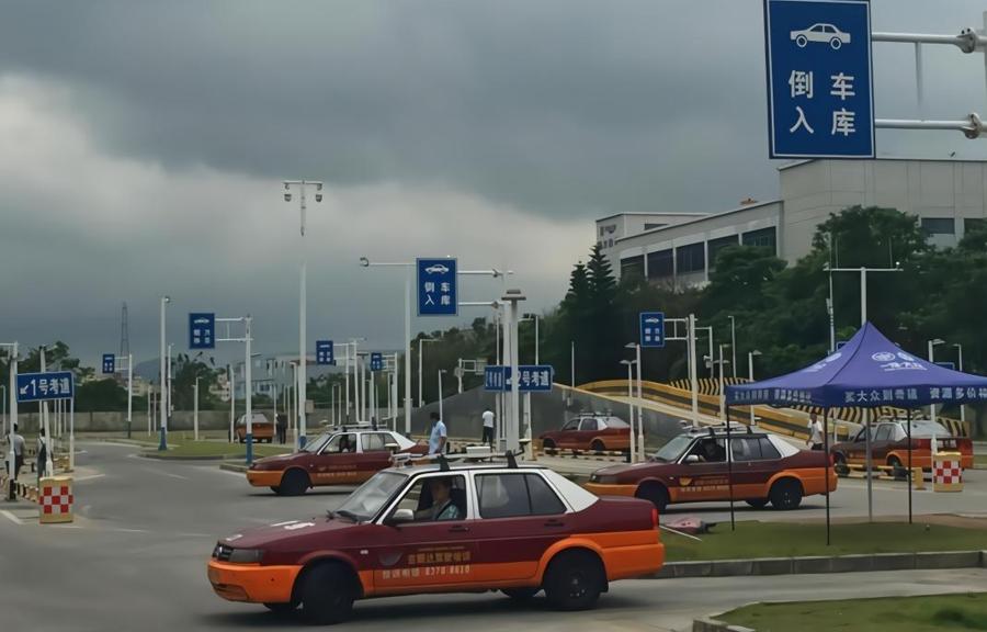 私人駕校一年賺多少錢（2021年）