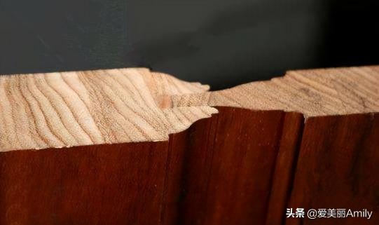 室内门多少钱一套（门种类繁多如何选）