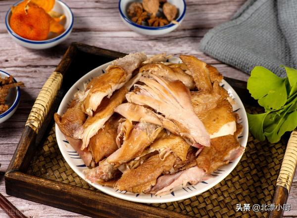 沟帮子熏鸡多少钱一只（全国哪里的烧鸡最好吃）