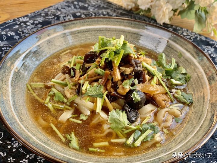面粉多少钱1斤（宅家1个月）