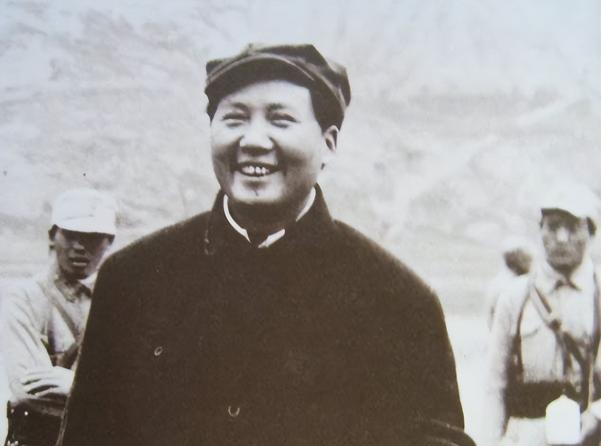 龙烟多少钱（邓华缴获五箱白金龙烟）
