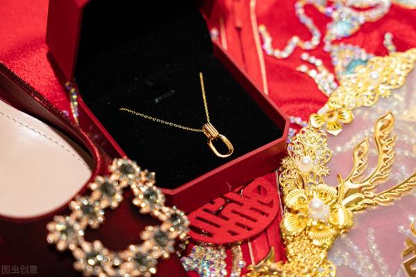 结婚三金多少钱（结婚三金都要买什么）
