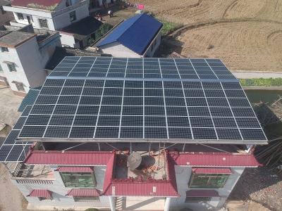 太陽能光伏板多少錢一塊（農村光伏發電賺錢靠不靠譜）