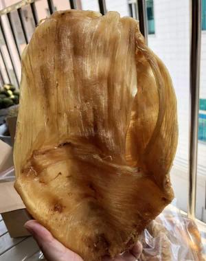 小金龙鱼胶多少钱一斤（买胶）